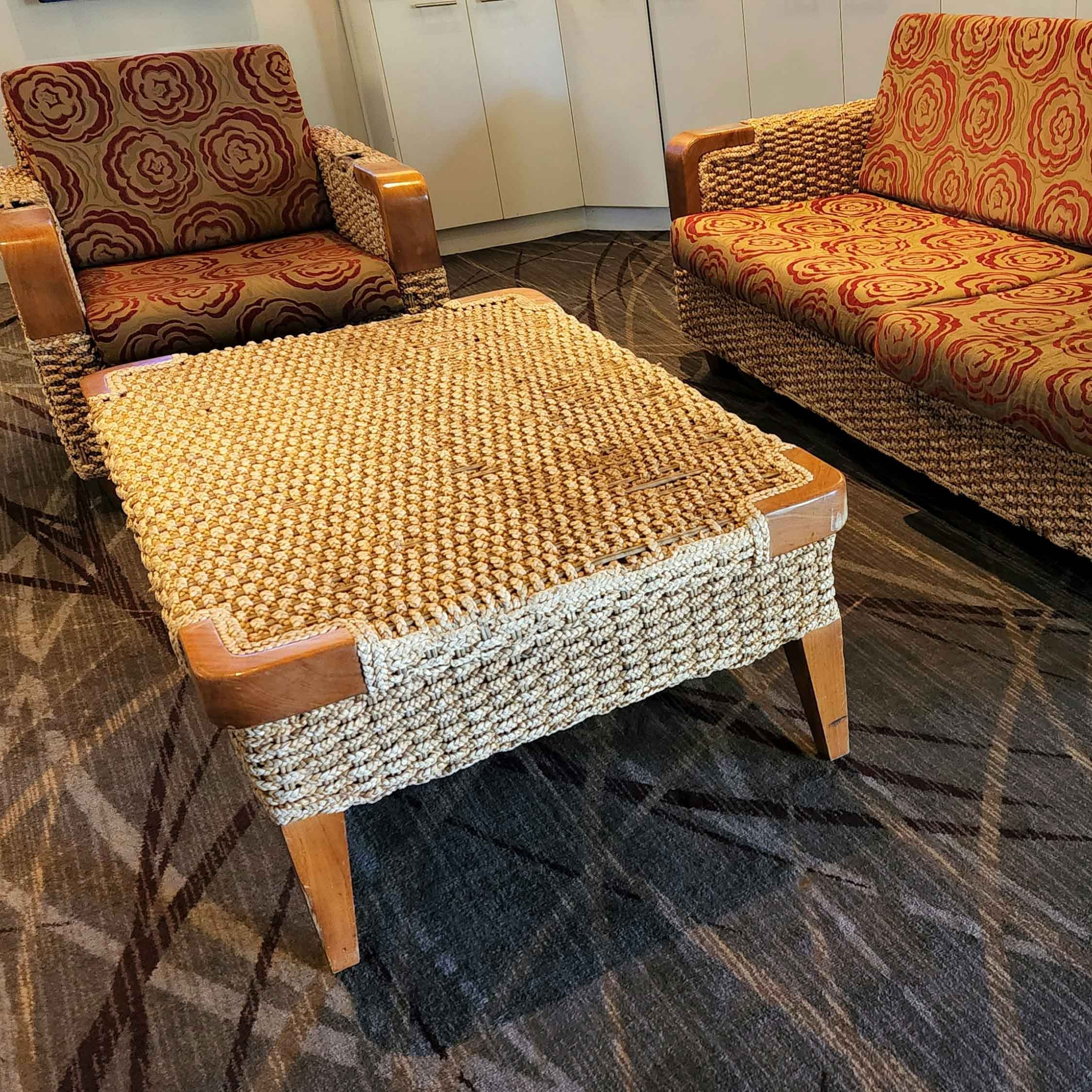 sofa3.jpg